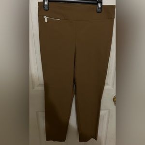 Beautiful tan casual pants!